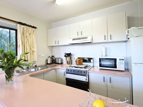 Talmalmo Cottage - Accommodation Mermaid Beach 2