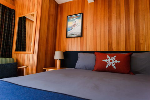 Thredbo Alpine Hotel - Accommodation Mermaid Beach 1