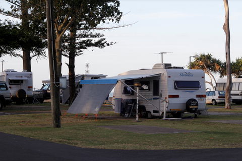 Torquay Beachfront Tourist Park - Accommodation Mermaid Beach 2