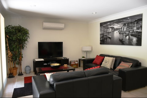 Wagga Riverside Apartments - Accommodation Mermaid Beach 2