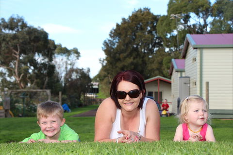 Warrnambool Holiday Park And Motel - Accommodation Mermaid Beach 2
