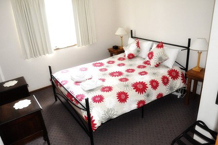 High Country Holiday Park - Accommodation Mermaid Beach 3
