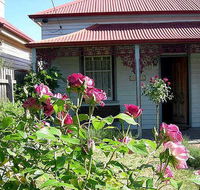 Airleigh - Rose Cottage - Accommodation Mermaid Beach