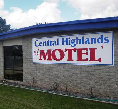 Central Highlands Motor Inn - Accommodation Mermaid Beach 0