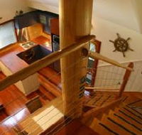 Aireys Overboard Seaside Cottage - Accommodation Mermaid Beach