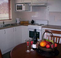 Prom Port Cottages - Accommodation Mermaid Beach