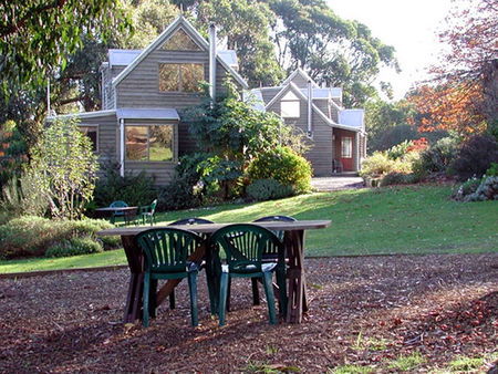 Brigadoon Cottages - Accommodation Mermaid Beach 0