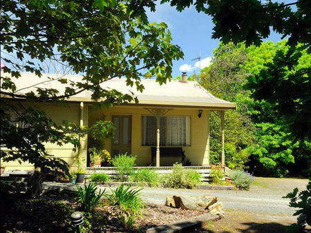 Brigadoon Cottages - Accommodation Mermaid Beach 4