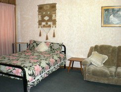 Fernleigh Cottages & Country Barn - Accommodation Mermaid Beach 1
