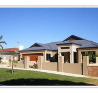 Santa Maria Executive Suites Guesthouse - Accommodation Mermaid Beach