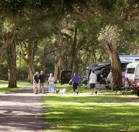 Beachfront Holiday Park - Accommodation Mermaid Beach