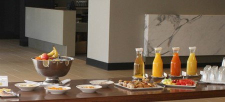 Quality Suites Pioneer Sands - Accommodation Mermaid Beach 2