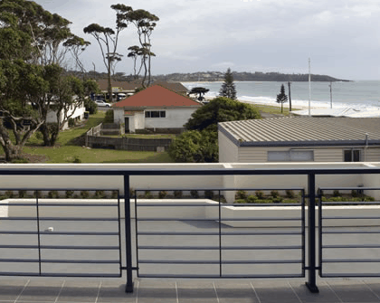 Mollymook Beachfront Executive Apartments - Accommodation Mermaid Beach 4