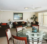 Burleigh Surf Beachfront Apartments - Accommodation Mermaid Beach