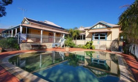 Amaroo Park  - Accommodation Mermaid Beach 1