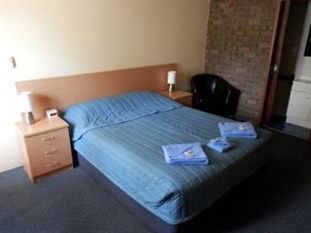 Benjamin Singleton Motel - Accommodation Mermaid Beach 1