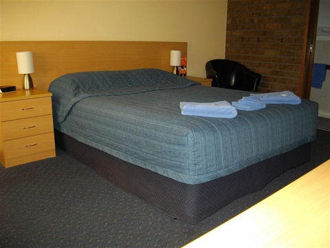 Benjamin Singleton Motel - Accommodation Mermaid Beach 2