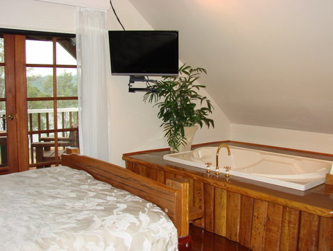 Clarence River Bed & Breakfast - Accommodation Mermaid Beach 2