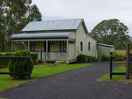 Belvoir B&B Cottages - Accommodation Mermaid Beach 0
