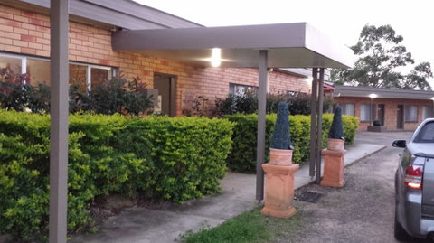 AA Hilldrop Motor Inn - Accommodation Mermaid Beach 1