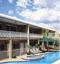 Macarthur Inn - Accommodation Mermaid Beach 0