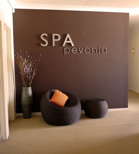Spa Pevonia - Accommodation Mermaid Beach 2