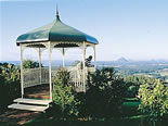 Storeyline Tours - Accommodation Mermaid Beach 3