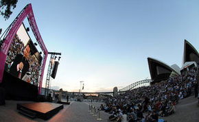 Sydney Opera House - Accommodation Mermaid Beach 2
