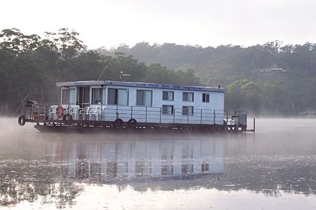 Clyde River Houseboats - Accommodation Mermaid Beach 1