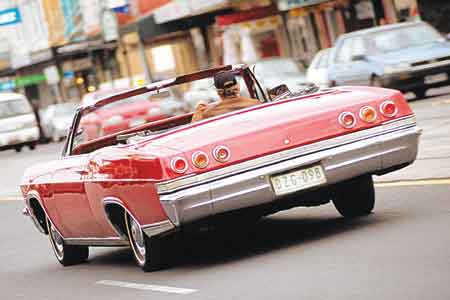 Top Down Tours / Chevrolet Convertibles - Accommodation Mermaid Beach 1