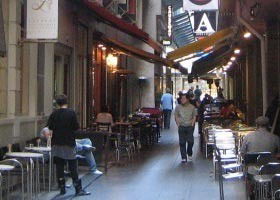 MELTours - Accommodation Mermaid Beach 1