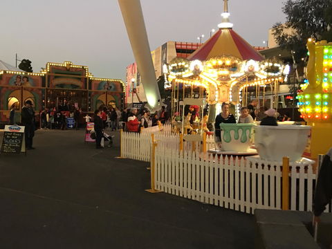 Wonderland Under The Melbourne Star - Accommodation Mermaid Beach 3