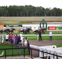 Pinjarra Race Club - Accommodation Mermaid Beach