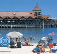 Sorrento Quay - Accommodation Mermaid Beach