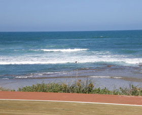 Flat Rocks - Accommodation Mermaid Beach 0