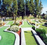 West Beach Mini Golf - Accommodation Mermaid Beach