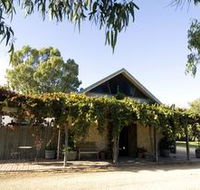 Lake Breeze Wines - Accommodation Mermaid Beach