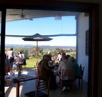 Tenafeate Creek Wines - Accommodation Mermaid Beach