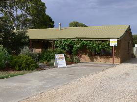 Sand Drift Gallery - Accommodation Mermaid Beach 0