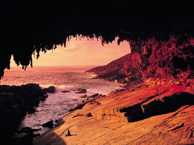 Admirals Arch - Accommodation Mermaid Beach 0
