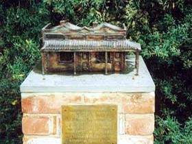 Stone Hut SA Accommodation Mermaid Beach