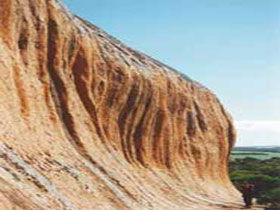 Pildappa Rock - Accommodation Mermaid Beach 0