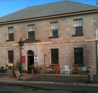 Wildes Antiques - Accommodation Mermaid Beach