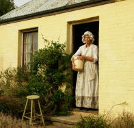 Grannie Rhodes' Cottage - Turn The Key Of Time - Accommodation Mermaid Beach