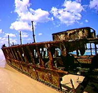 Maheno Shipwreck - Accommodation Mermaid Beach