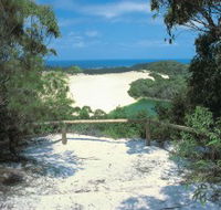 Lake Wabby Track - Accommodation Mermaid Beach