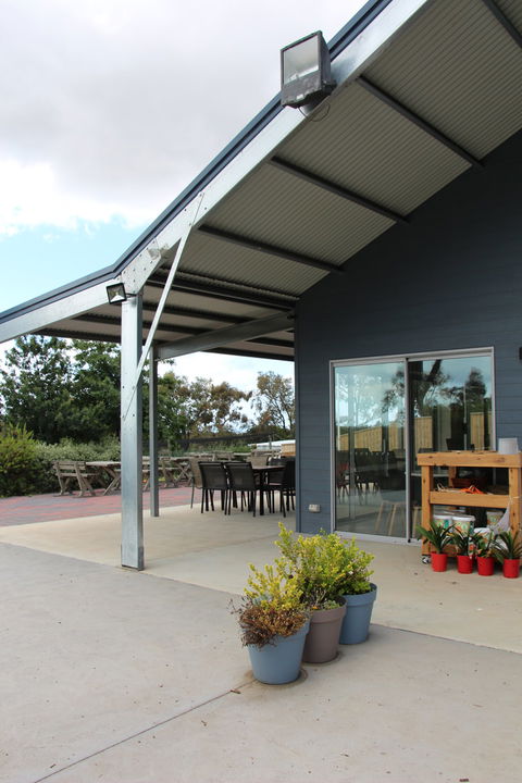 Tuckerberry Hill - Accommodation Mermaid Beach 10