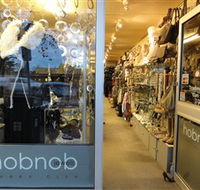 Hobnob Jewels - Accommodation Mermaid Beach