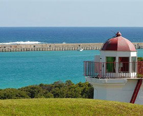 Flagstaff Hill Maritime Village & Shipwrecked Sound And Laser Show - Accommodation Mermaid Beach 0