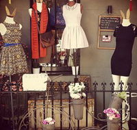 Frou Frou Designs - Accommodation Mermaid Beach